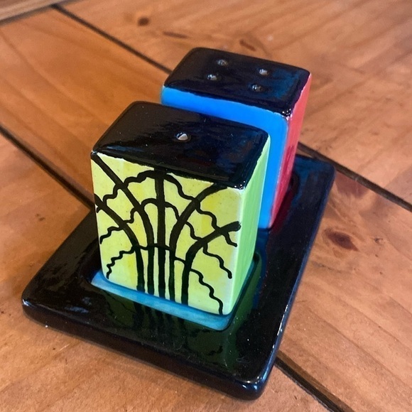 Vintage Ceramic Salt & Pepper Shakers Retro Blue Yellow Green Black Rectangular - Picture 1 of 12